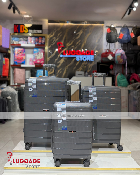 Swiss Luggage - Lightweight Polypropylene Travel Suitcase with 360° Wheels and Expandable Design